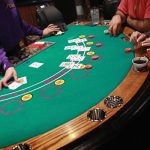 棋牌牛牛开局组合判断与防诈识别:智慧与策略的碰撞-彩票技巧-彩票交流-彩票策略